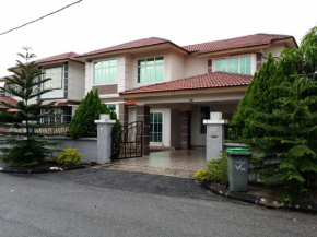 The Louvre Homestay Sungai Petani